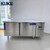 Table de travail réfrigérée professionnelle en acier inoxydable pour cuisine d'hôtel et restaurant