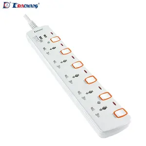 electric power socket that is uk and usa with usb