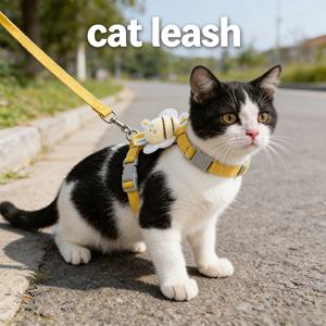 Laisse de traction réglable pour chat Little Bee, sangle en polyester anti-casse, tendance et populaire sur internet, pour la promenade des chats - Product Image 2