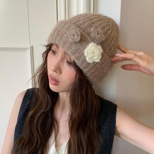 Gorro de punto de estilo coreano con flor de rosa, gorro beige a prueba de viento para mujer, otoño e invierno, cálido, a la moda, Color sólido, 56-58Cm - Product Image 1