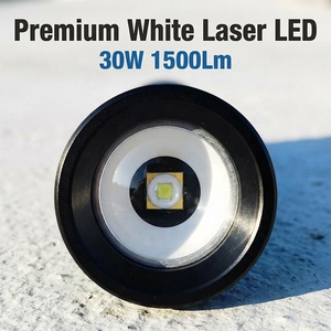 Lampe torche laser blanche haute puissance 1500LM, en alliage d'aluminium durable, étanche IP44, rechargeable par USB, lampe tactique avec fonction SOS et stroboscope - Product Image 5