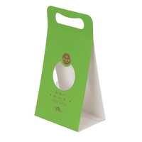 Maßgefertigte Großhandels-Geschenktüten aus Recyclingmaterialien mit Rechteckform, Ausgestanztem Griff, Grün-Gold-Aufdruck für Lebensmittel und Einzelhandel