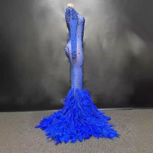 Langes, heißes Abendkleid mit Neckholder für Damen, elegantes Meerjungfrauen-Ballkleid - Product Image 2