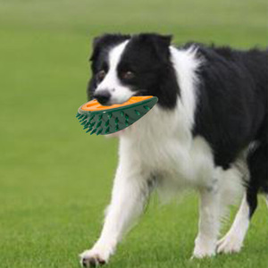 Juguetes sonoros de TPR para mascotas con forma de sandía y piña, realistas, de gran venta transfronteriza, juguetes para masticar para la dentición, juguetes de frutas para perros - Product Image 2