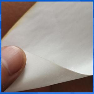 <span class=keywords><strong>Papier</strong></span> de <span class=keywords><strong>transfert</strong></span> de stratification sans <span class=keywords><strong>couture</strong></span> et film adhésif thermofusible en TPU collant fort pour vêtements, vêtements et dessus de chaussure - Product Image 4