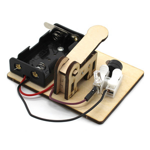 Kit de télégraphe en code morse en bois, expérience scientifique, jouet éducatif pour enfants de 7 à 9 ans, alimenté par batterie, commande manuelle - Product Image 2