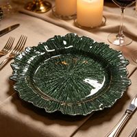 Assiettes rondes décoratives de 13 pouces en plastique PS, design moderne, écologiques, dorées de luxe pour mariages et banquets