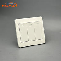Enchufe de pared con interruptor de 2 tomas y 16A, estándar británico BS1363, con luz neón blanca, 2 USB-A y 1 USB-C, clasificación IP21, para venta al por mayor en África.