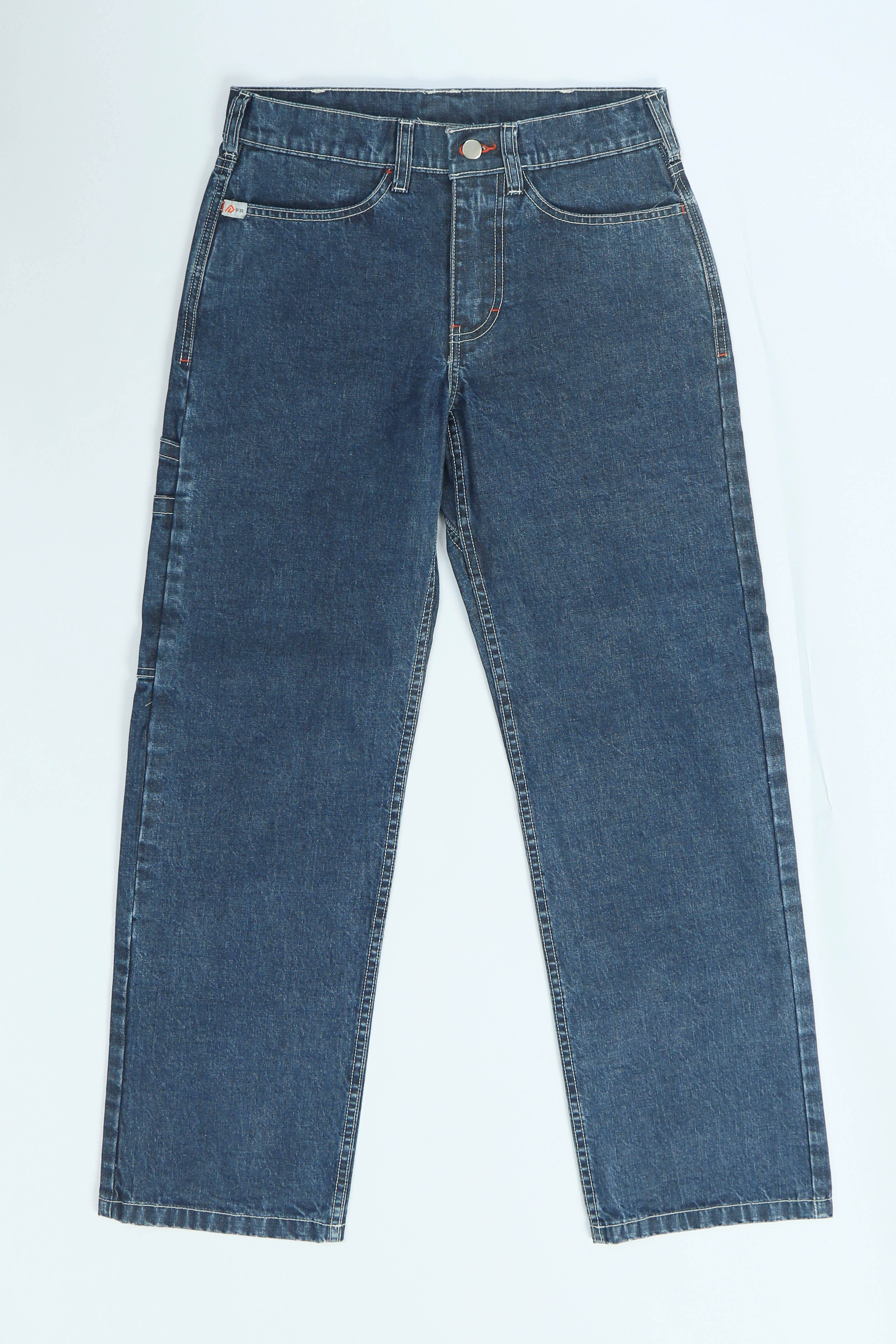 สีกรมท่าเข้ม