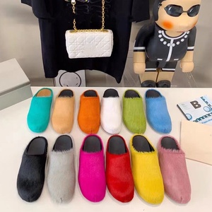 CALF Cow Hide SKIN CLOG SLIPPER Sandalias planas de mula - Product Image 2