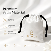 Pochette à bijoux antistatique en satin blanc avec logo personnalisé, cordon de serrage, ruban noir et dorure à chaud pour promotion (vente en gros)
