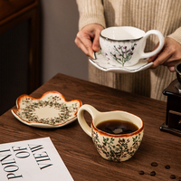 Tasse à latte vintage peinte à la main et cuite au four, exquise tasse de voyage florale avec soucoupe, ensemble tasse et soucoupe à café en céramique de style américain