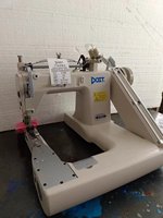 DT 927 Machines à coudre industrielles à point de chaîne à 2 aiguilles à grande vitesse à vendre