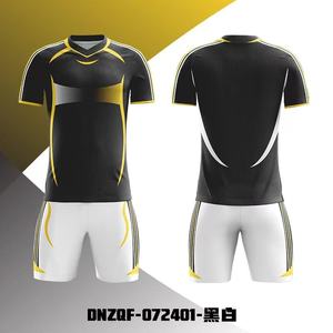 Conjunto de Camisa de Futebol Masculina Personalizada, Secagem Rápida, 100% Poliéster, Antibacteriana, Respirável, Decote em V, Camisa de Futebol Sublimada da França - Product Image 2