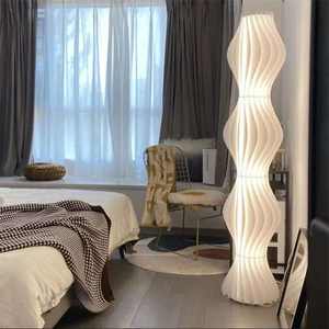 Lampadaire tendance en plastique blanc cassé avec source lumineuse LED pour salon, chambre à coucher, éclairage d'ambiance, décoration de canapé, style créatif - Product Image 3