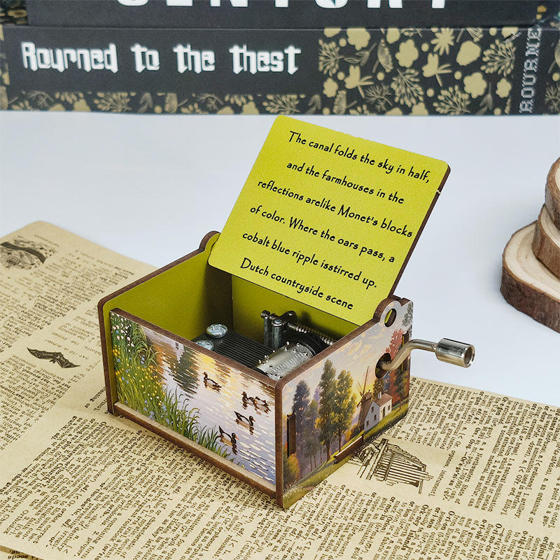 Dutch countryside (hand crank)