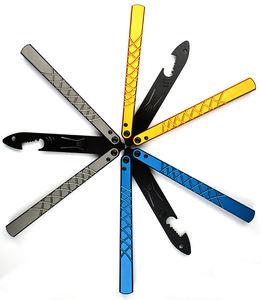 Couteau multifonction Lame pliante Couteau en acier 440c Pratique de la formation Habileté Lame non affûtée Manche en aluminium Couteau à outils EDC - Product Image 1