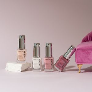 Esmalte de Uñas Rosa Suave de Cobertura Total, Calidad OEM ODM, Marca Privada, Laca de Larga Duración, Fabricante Profesional de Esmalte de Uñas para Salón - Product Image 2