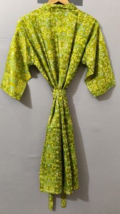 Bata de dormir informal de seda 100% tejida con estampado paisley verde para mujer, manga corta, cuello vuelto, largo completo - Product Image 2