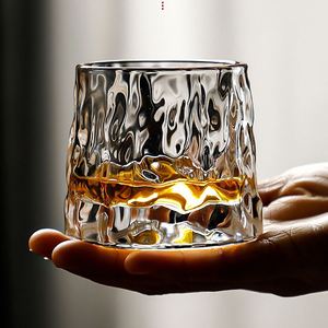 Verre à vin en cristal rotatif de style japonais créatif, verre à whisky - Product Image 2
