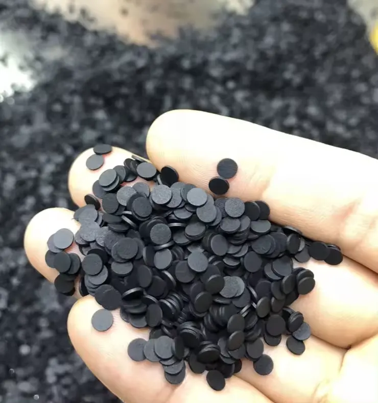 Schwarzes kundenspezifisches Tragetape aus Leder ABS-Material wird für die Verpackung elektronischer Bauteile verwendet