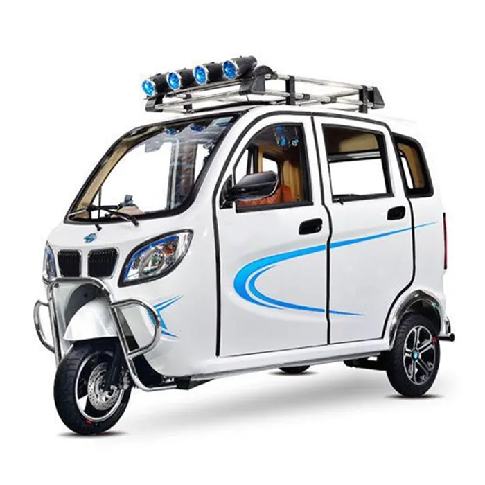 बजाज बंद केबिन मोटर tricycle वयस्कों के लिए यात्री पेट्रोल तिपहिया