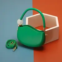 2022 नई मटर बैग वसंत/समर आला डिजाइन पोर्टेबल छोटा सा बैग प्रवृत्ति व्यक्तित्व कैंडी रंग एकल कंधे पार महिलाओं के बैग