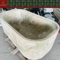 Baignoire autoportante en marbre de silice rose Breccia GOLDKING, style Ceppo Romano, pour salle de bain de villa, bain à remous sur mesure