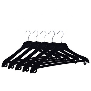 Commercio all'ingrosso di plastica di velluto gancio di vestiti per il vestito da sposa floccato largo della spalla di lusso appendiabiti - Product Image 2