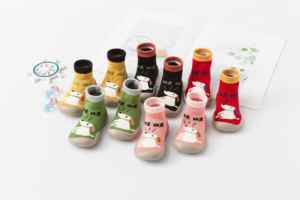 Chaussures d'hiver pour bébé - Chaussons d'intérieur chauds à semelle souple avec fond antidérapant, chaussons tricotés à semelle souple antidérapante - Product Image 2