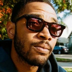 Lunettes de soleil tendance 2024, style rétro, couleur gelée, dégradé punk, UV400, petites lunettes carrées pour hommes et femmes - Product Image 1