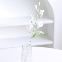 Bouquet de fleurs de simulation tricoté à la main ornements de bureau tissés en laine finie