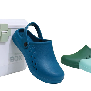 Logo personalizzabile ospedale EVA Clogs <span class=keywords><strong>scarpe</strong></span> da lavoro antiscivolo impermeabili <span class=keywords><strong>per</strong></span> le donne/gli uomini <span class=keywords><strong>per</strong></span> medico medico medico estate primavera - Product Image 4