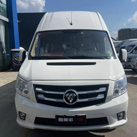 Fourgonnette Foton Toano à toit haut, 18 places, moteur Cummins 2.78 L Euro 5, transmission 4x2, boîte manuelle, 18 sièges.