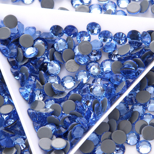 Strass à fond plat de haute qualité Hot Fix MC pour les améliorations des ongles et des chaussures de bricolage en gros pour les accessoires de main - Product Image 4