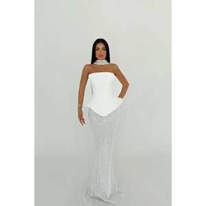 Robe de soirée blanche Viona, ensemble jupe et haut à manches courtes, avec décoration en strass, taille XL, idéale pour les fêtes formelles et les mariages. - Product Image 4