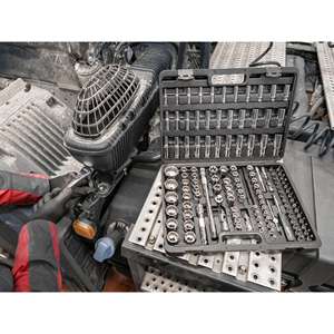 VIGOR Jeu de douilles ∙ V5461 ∙ 1/4 pouce (6.3mm) carré, creux, 3/8 pouce (10mm) carré, creux, 1/2 pouce (12.5mm) carré, creux - Product Image 4