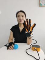 Gant de rééducation robotique électrique pour usage domestique, alimenté par prise secteur, dispositif médical de classe II pour exercices à domicile ou en clinique, tailles XS-XL