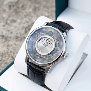 Relojes Automáticos Mecánicos Miyota 6T15 con Hora Saltante, Esfera de Meteorito, Bajo MOQ, Personalización de LOGO y Diseño, Fábrica de Relojes de Pulsera OEM - Product Image 1