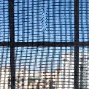 Malla de cubierta de fibra de vidrio, cinta de reparación de pantalla de ventana con agujero roto, cinta de reparación de parche de mosquitera de ventana autoadhesiva negra - Product Image 6