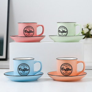 <span class=keywords><strong>Venta</strong></span> directa <span class=keywords><strong>de</strong></span> fábrica <span class=keywords><strong>de</strong></span> <span class=keywords><strong>tazas</strong></span> y platillos <span class=keywords><strong>de</strong></span> porcelana <span class=keywords><strong>de</strong></span> color caramelo <span class=keywords><strong>de</strong></span> 200ml, juego <span class=keywords><strong>de</strong></span> <span class=keywords><strong>tazas</strong></span> <span class=keywords><strong>de</strong></span> café sublimadas personalizadas <span class=keywords><strong>para</strong></span> bebidas <span class=keywords><strong>de</strong></span> té - Product Image 3