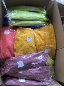 70-75CM結婚式のパーティーのためのピンクの赤い装飾プルーム大きな白いバルク翼黒センターピース長いダチョウの羽 - Product Image 4