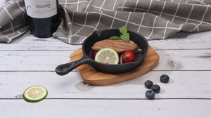 Padella in ghisa pretrattata con doppio beccuccio per versare, manico ad anello, antiaderente, compatibile con tutti i tipi di fornelli, con manico in legno - Product Image 6
