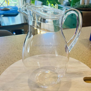 Pichet en acrylique transparent avec couvercle, idéal pour le réfrigérateur, les boissons, les jus et le lait - Product Image 1