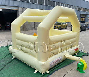 Château gonflable en pastel personnalisé pour enfants et adultes - Product Image 4