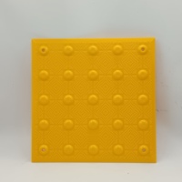 Dalles de sol tactiles anti-âge en ABS sur mesure OEM, coupées sur mesure, avec dômes coupés et bandes directionnelles pour pavage de signalisation métro/ferroviaire