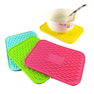 Silicone <b>Cup</b> <b>Mat</b> Rectangle Cartoon Design Heat Resistant Non Slip Table Pad For Drink Protection - Product Image 2