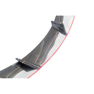 Pour <span class=keywords><strong>Mercedes</strong></span>-Benz <span class=keywords><strong>Classe</strong></span> A A45 <span class=keywords><strong>AMG</strong></span> W176 Spoiler A180 <span class=keywords><strong>A200</strong></span> A220 A250 2013-2018 Spoiler de toit arrière en fibre de carbone Peinture avec ligne rouge - Product Image 5