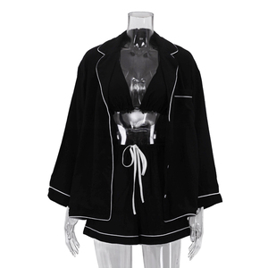 Ensemble 3 pièces décontracté d'été 2026 pour femme : haut court à col halter en dentelle noire, chemise à épaules dénudées et short – Collection Luxe Discret - Product Image 4