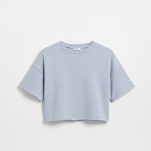 Custom Design Outdoor Use <b>Women</b> Crop <b>Top</b> Hoodie <b>and</b> <b>Short</b> <b>Sets</b> Solid Color Comfortable Crop <b>Top</b> <b>and</b> <b>Short</b> <b>Sets</b> - Product Image 4